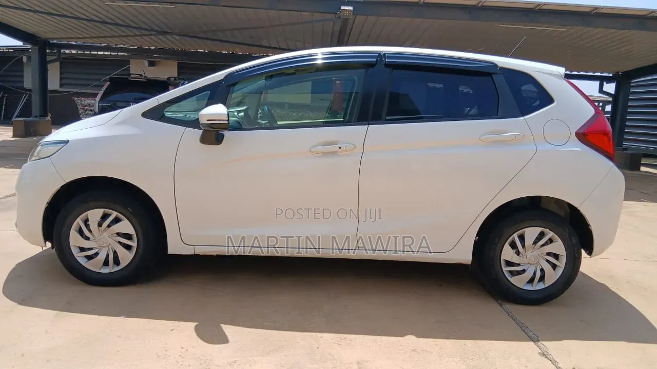 Honda Fit 2016 White