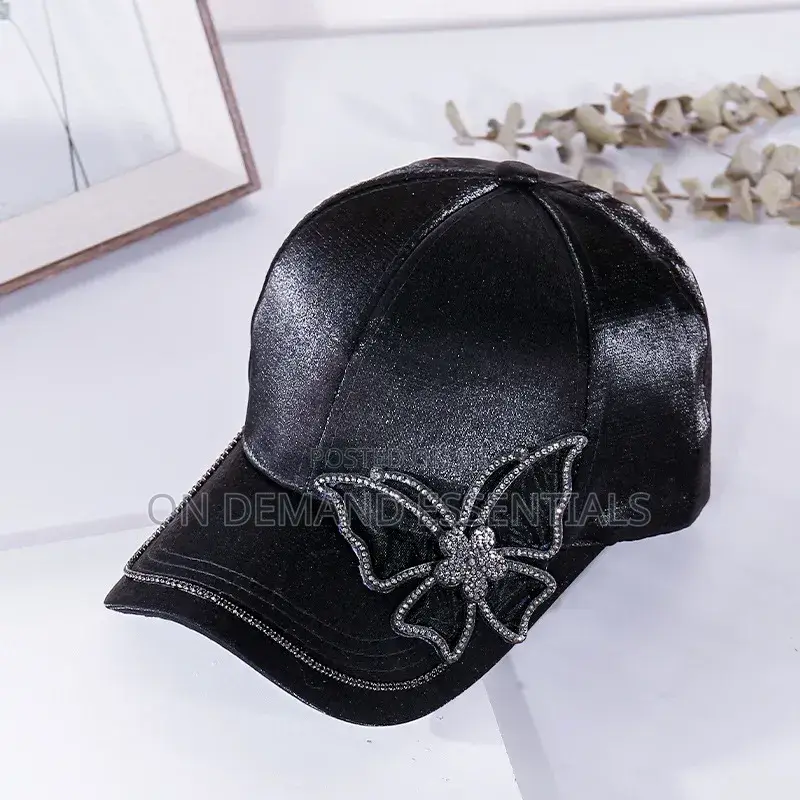 Shiny Rhinestone Butterfly Embroidery Women Baseball Cap