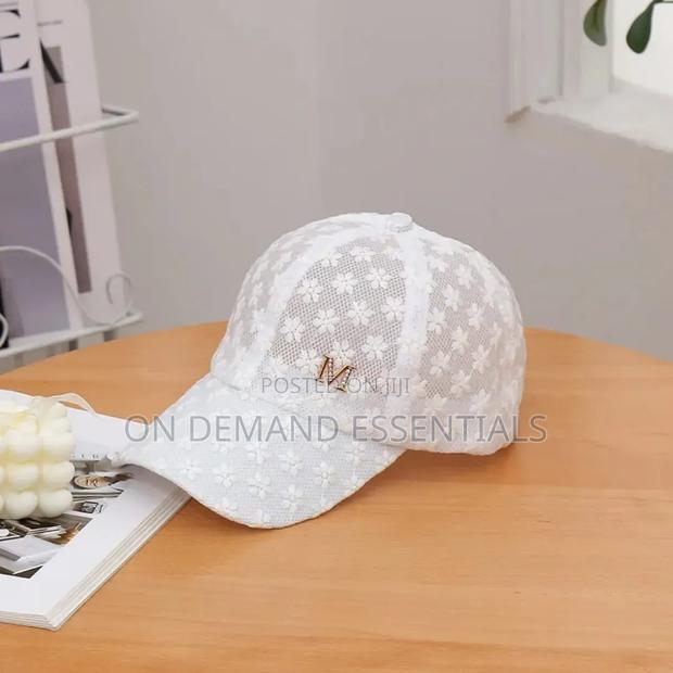 Lace Flower Thin Baseball Cap Female Spring and Summer Sunscreen - thumbnail 3