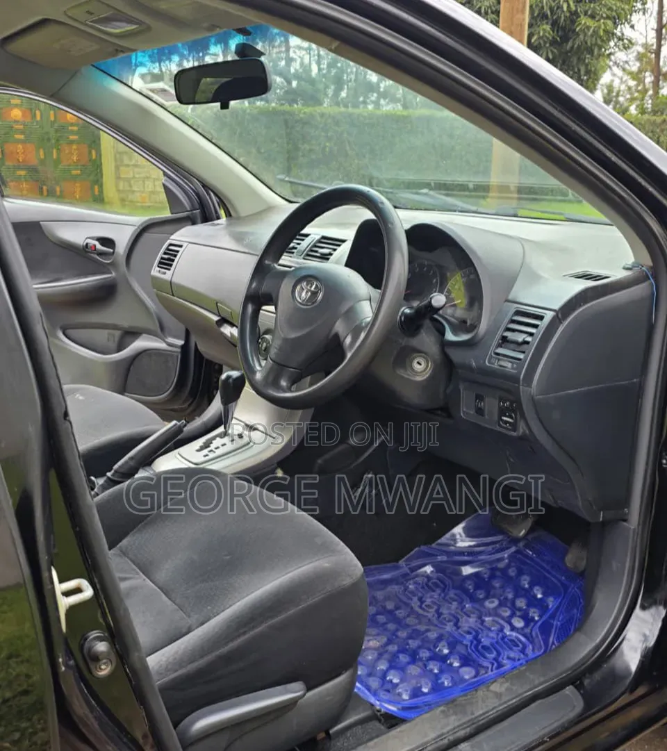 Toyota Corolla Fielder 2010 Black