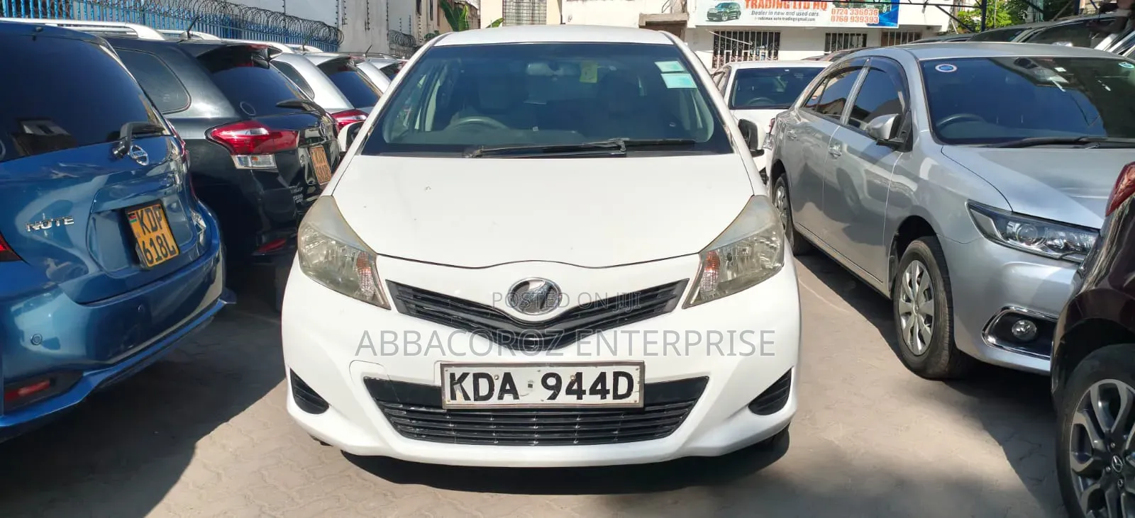 Toyota Vitz 2017 White