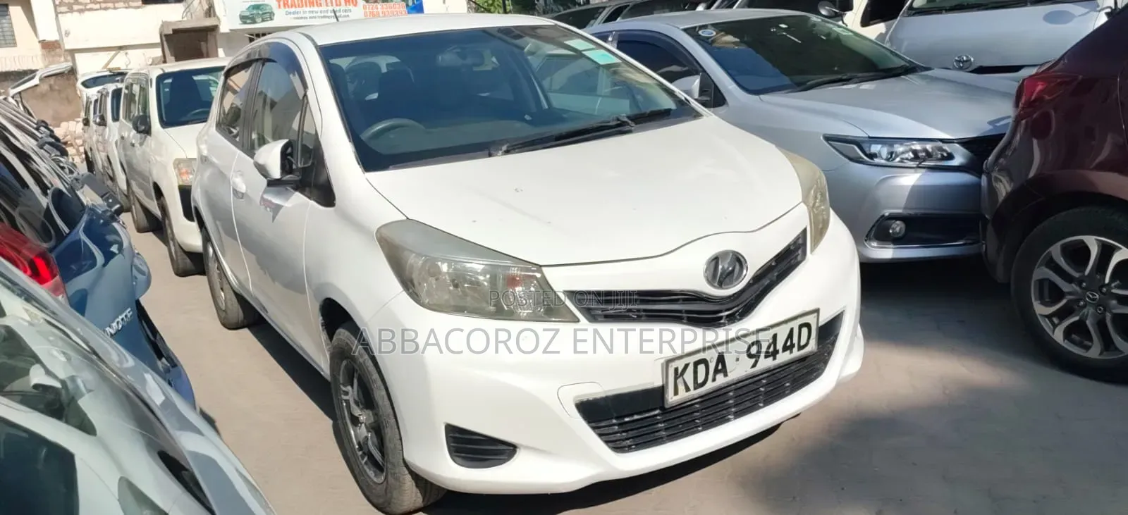 Toyota Vitz 2017 White