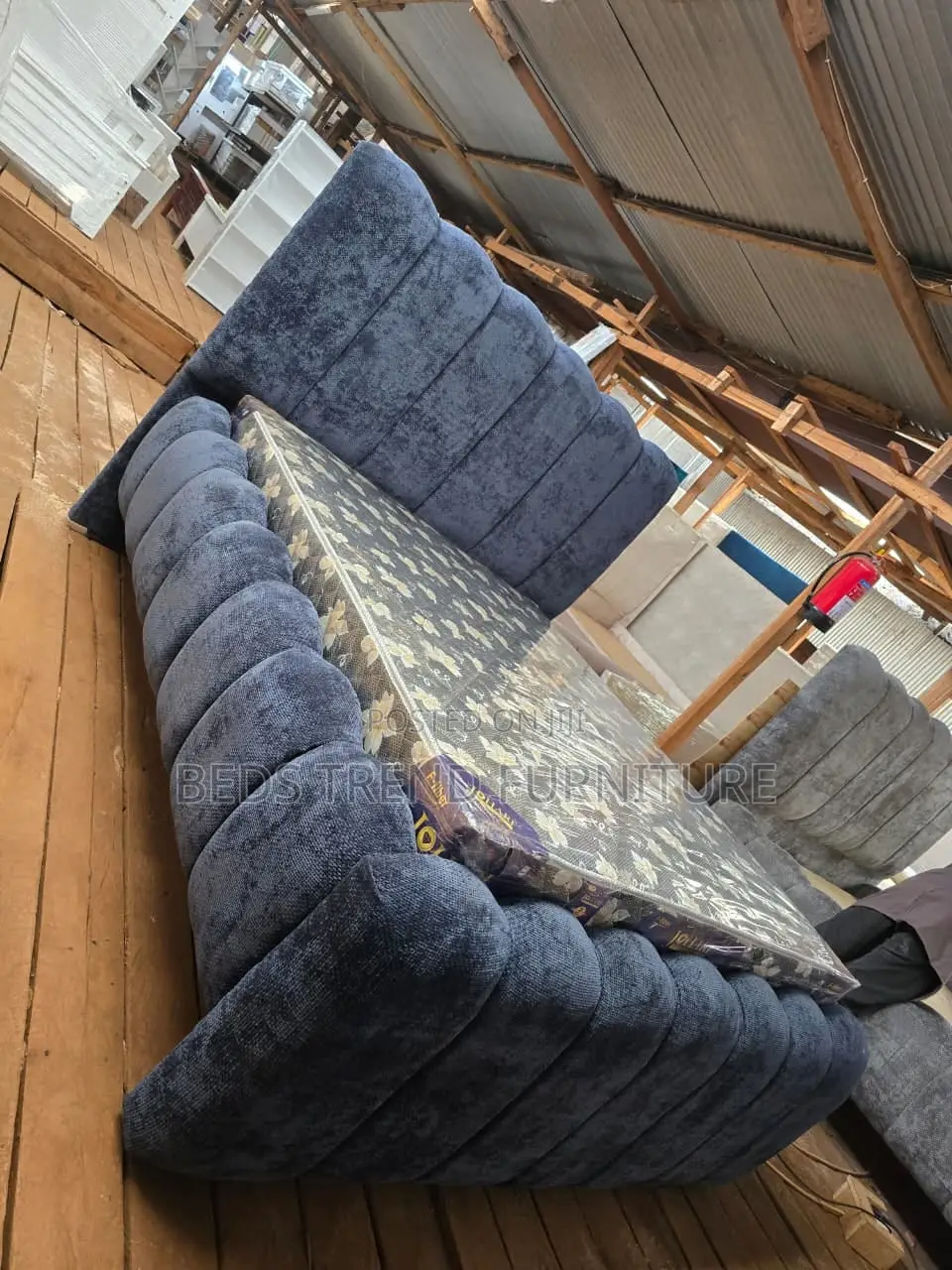 5x6 Bubble Bed Navy Blue