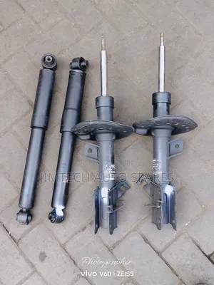 Nissan Duaris Front and Rear Shocks