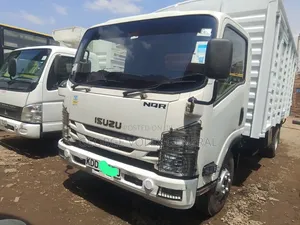 Isuzu NQR Close Body