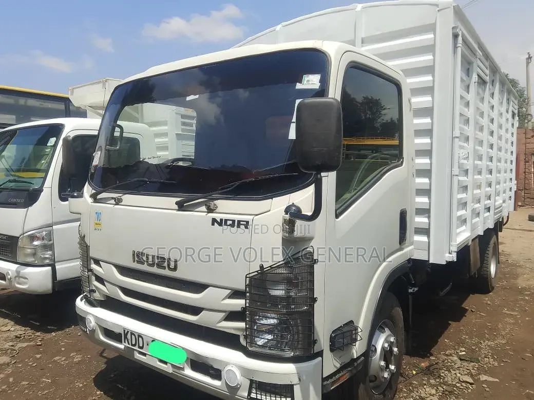 Isuzu NQR Close Body
