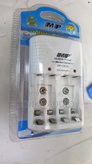 MP Multiple Power MP-C802B Smart Battery Charger