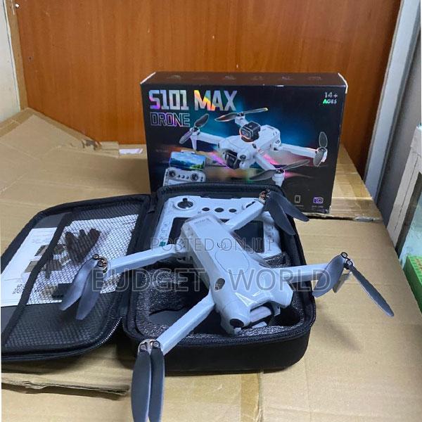 S101 Dual HD Camera Drone With Display Remote for Beginners