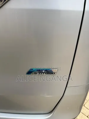 Nissan Serena 2015 Silver