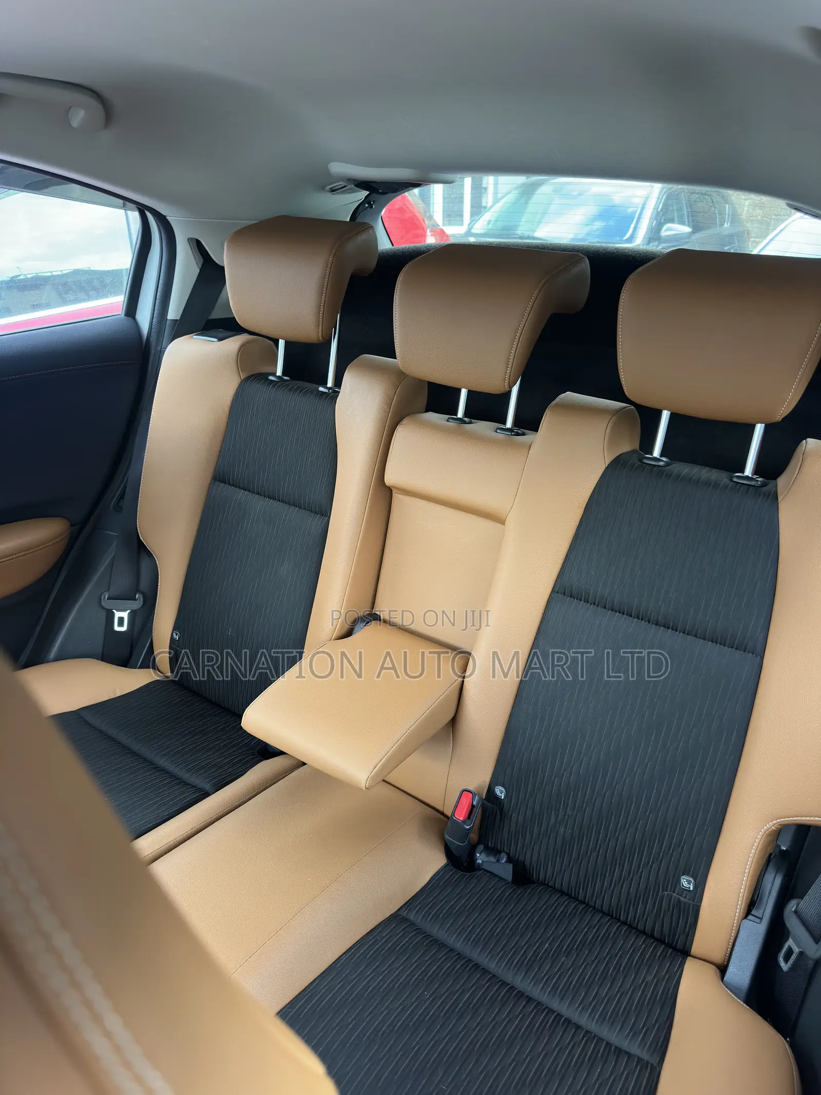 Honda Vezel 1.5 Hybrid 4WD 2018 White
