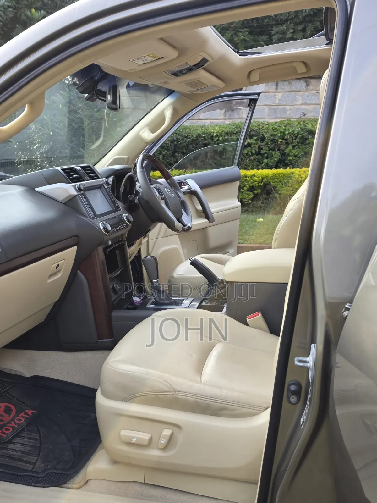 Toyota Land Cruiser Prado 2015 Gray