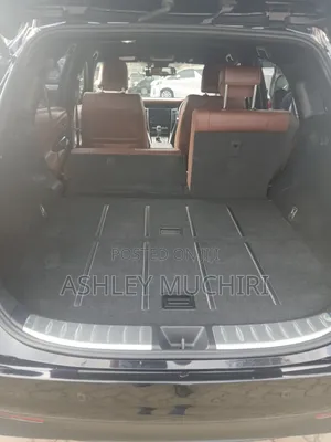 Toyota Harrier 2019 Black