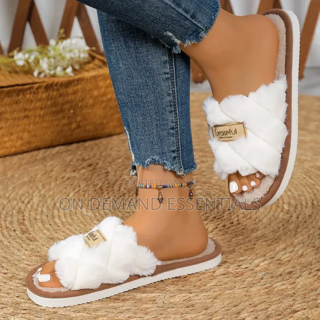 1Pair Casual Open Toe Fluffy Slippers Soft Sole Non-Slip