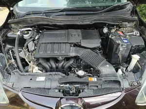 Mazda Demio 2012 Maroon