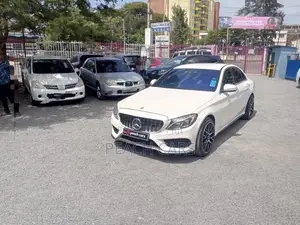 Mercedes-Benz C180 2015 Off white