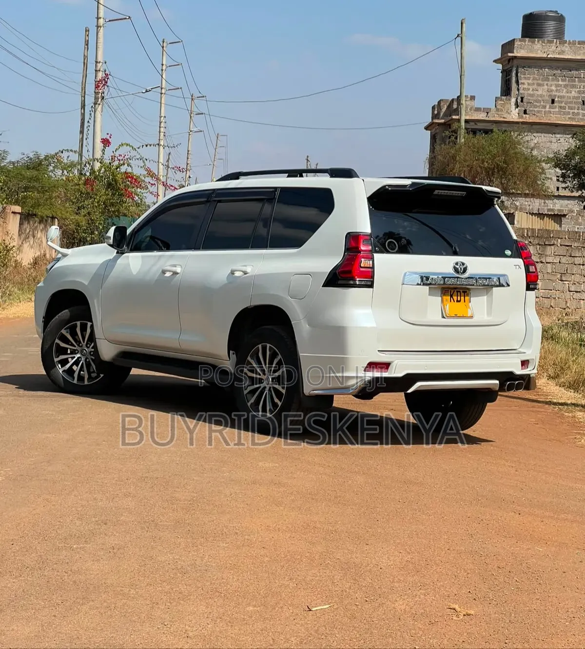Toyota Land Cruiser Prado 2017 White