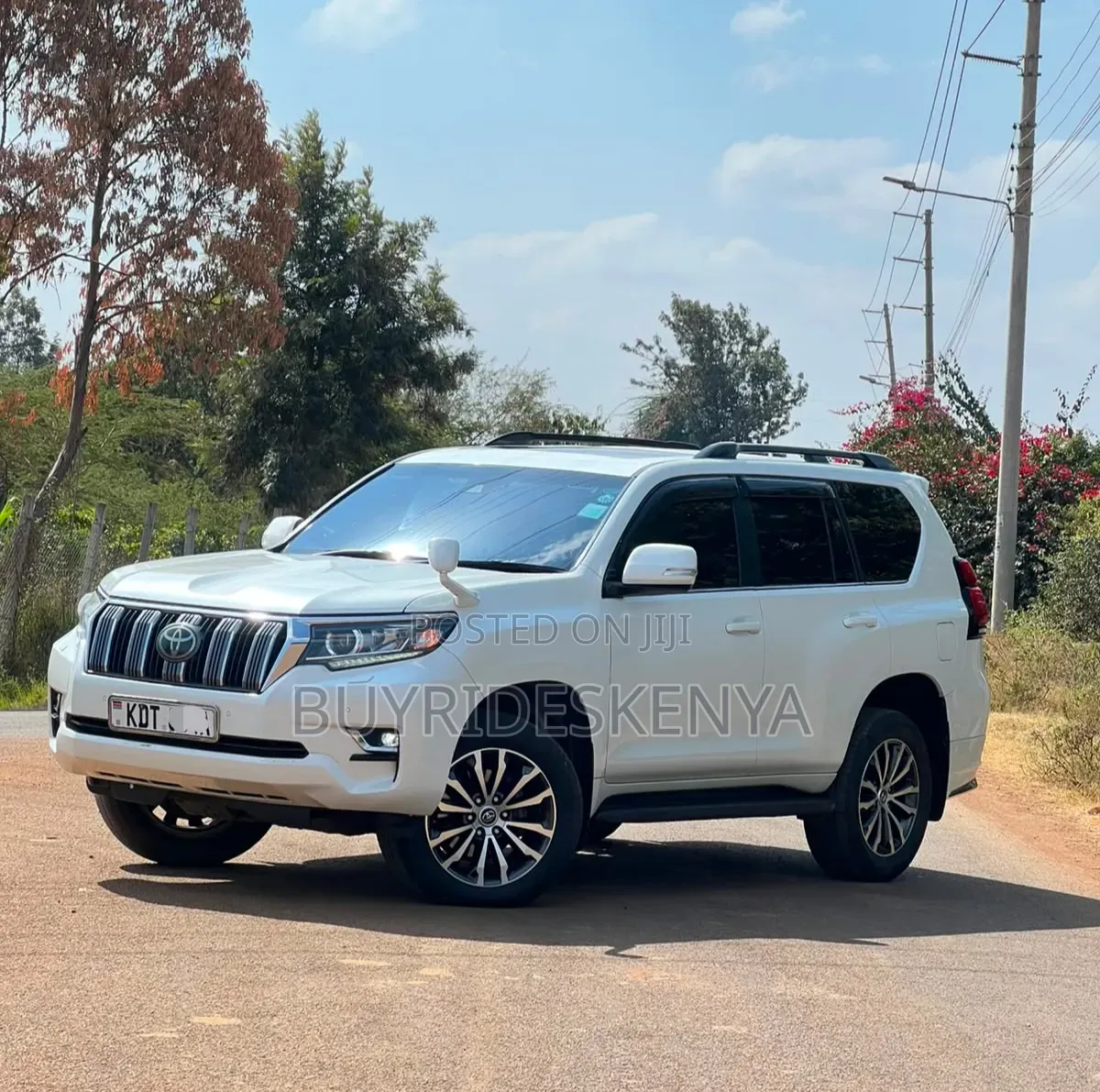 Toyota Land Cruiser Prado 2017 White
