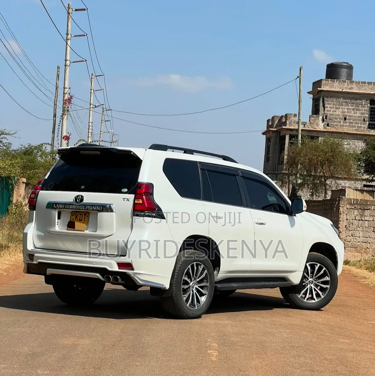 Toyota Land Cruiser Prado 2017 White