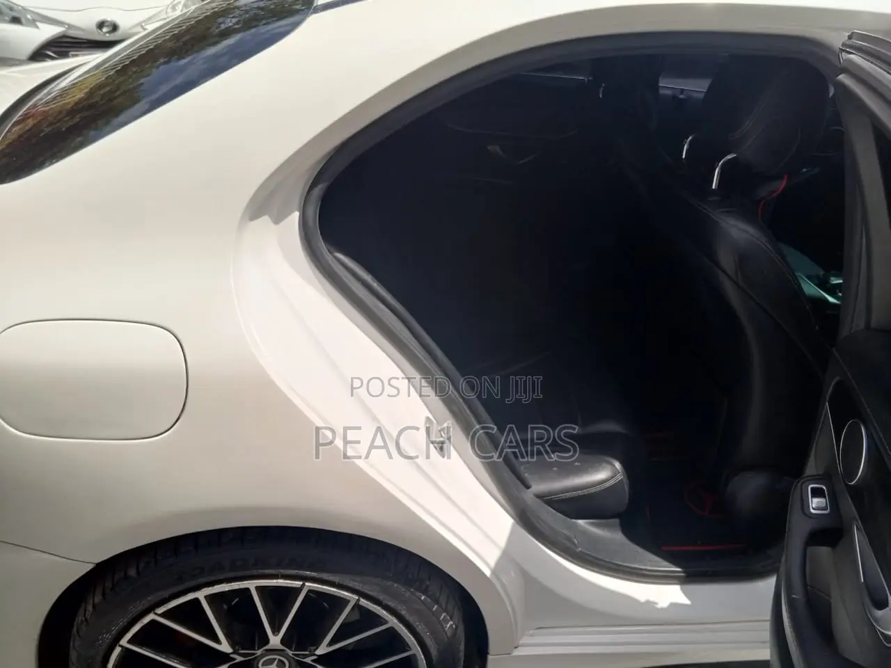 Mercedes-Benz C180 2015 Off white