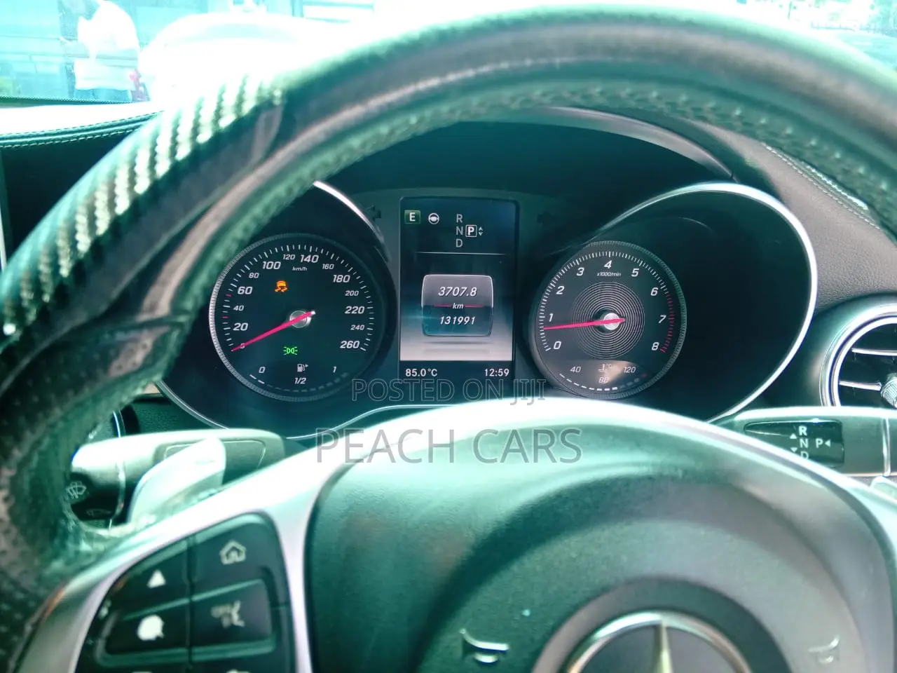 Mercedes-Benz C180 2015 Off white