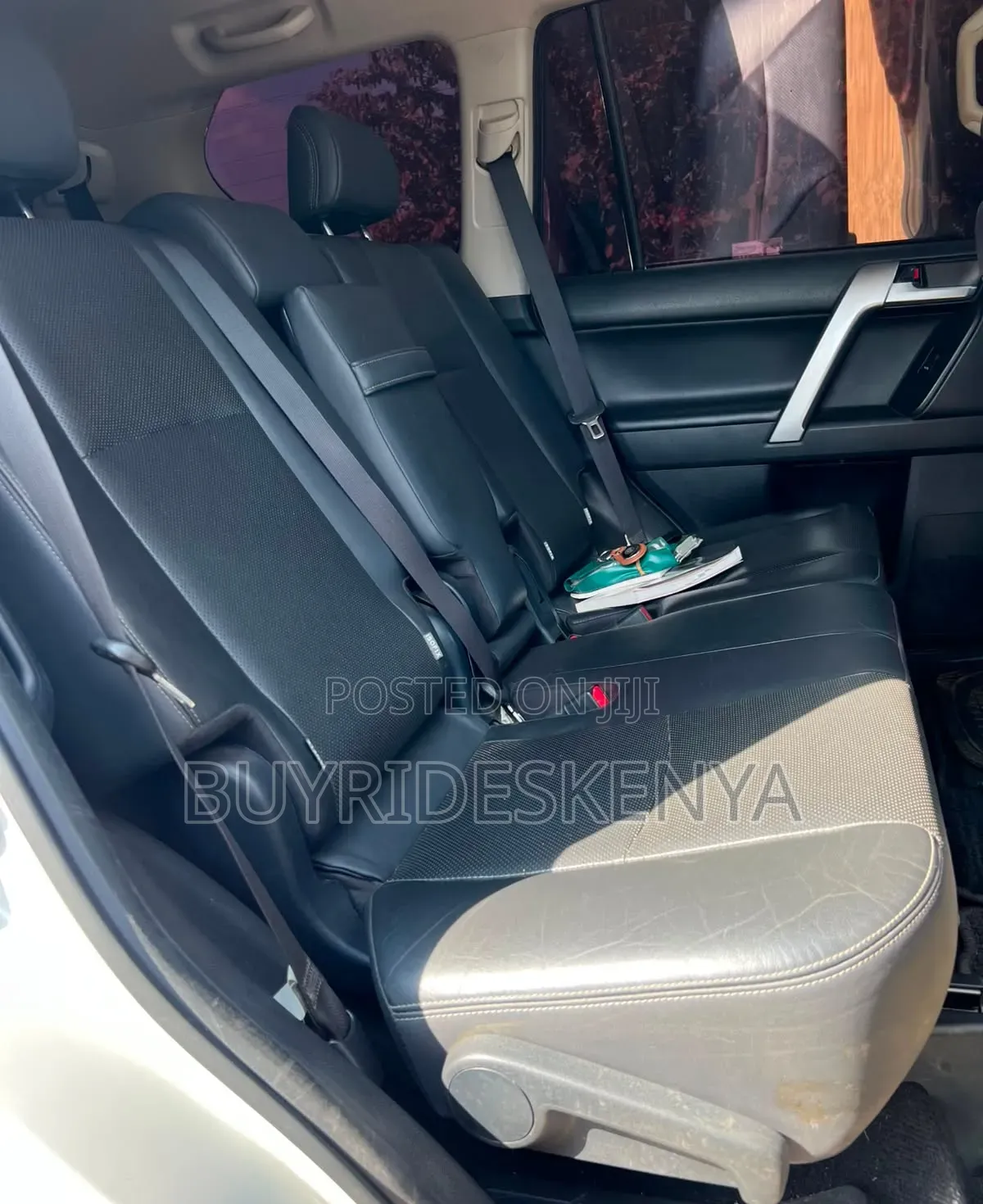 Toyota Land Cruiser Prado 2017 White