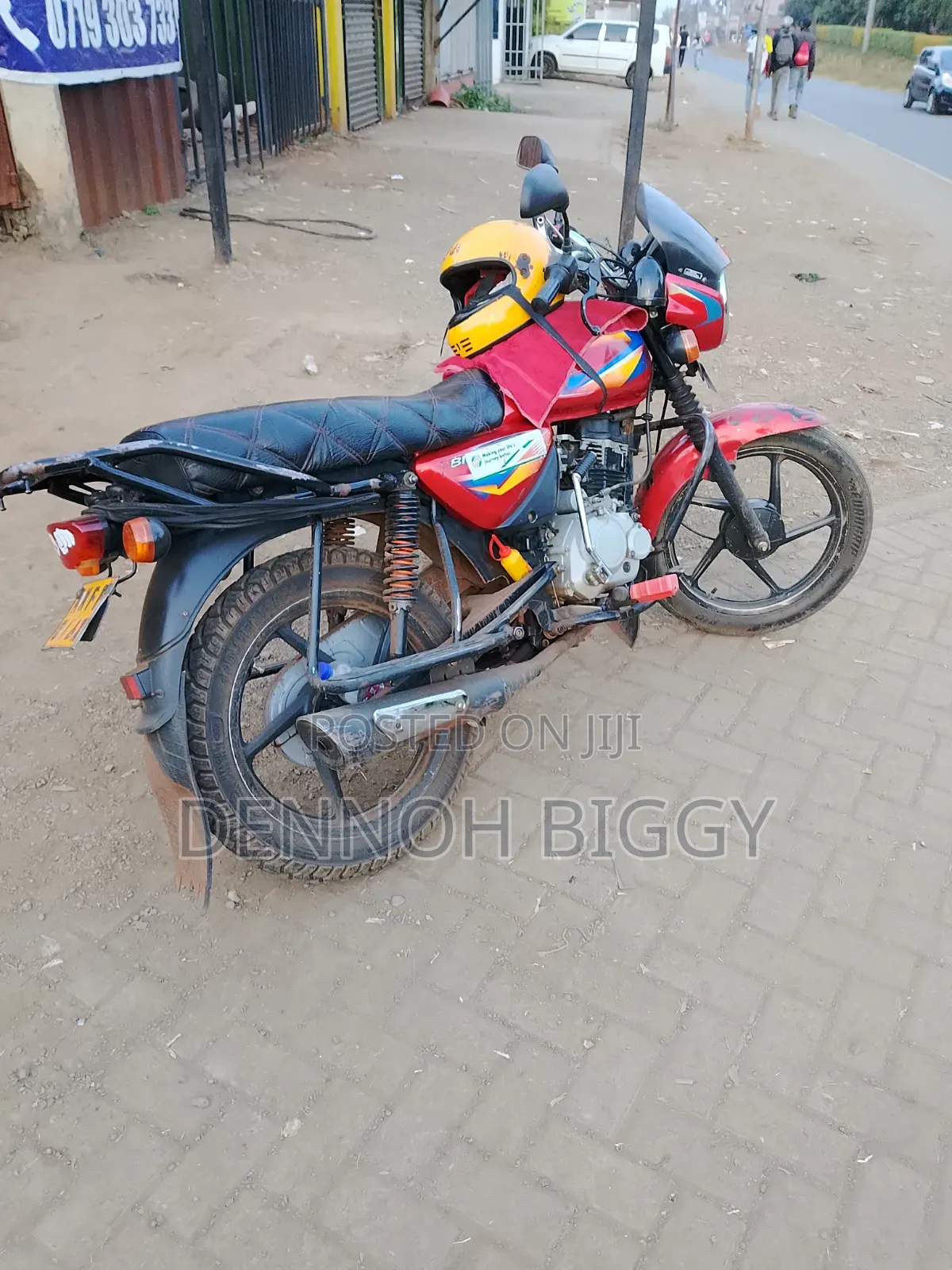 Bajaj Boxer 150 UG 2021 Red