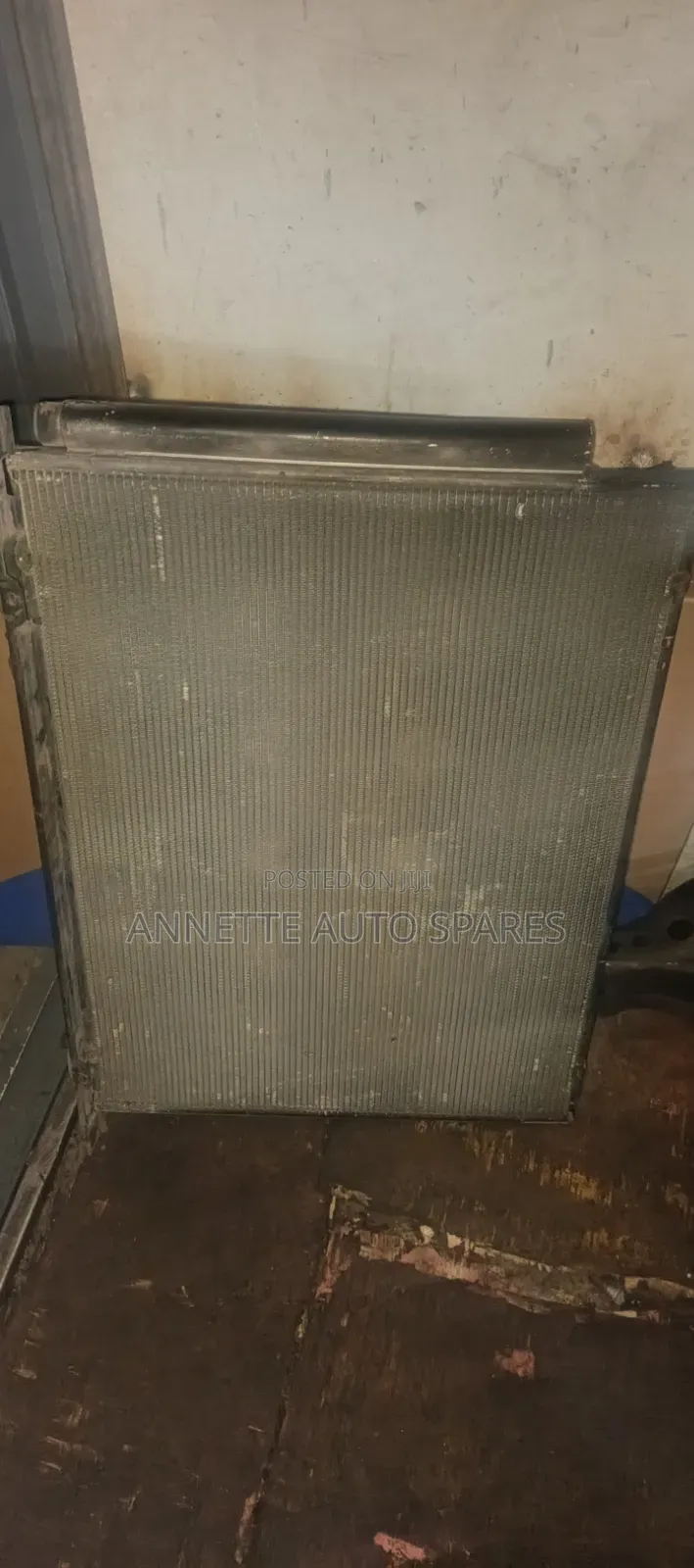 Condensor Harrier 240
