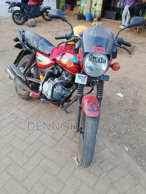 Bajaj Boxer 150 UG 2021 Red