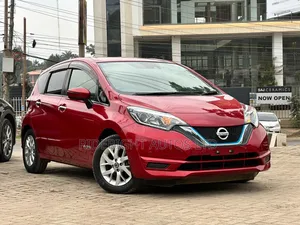 Nissan Note 2019 Red