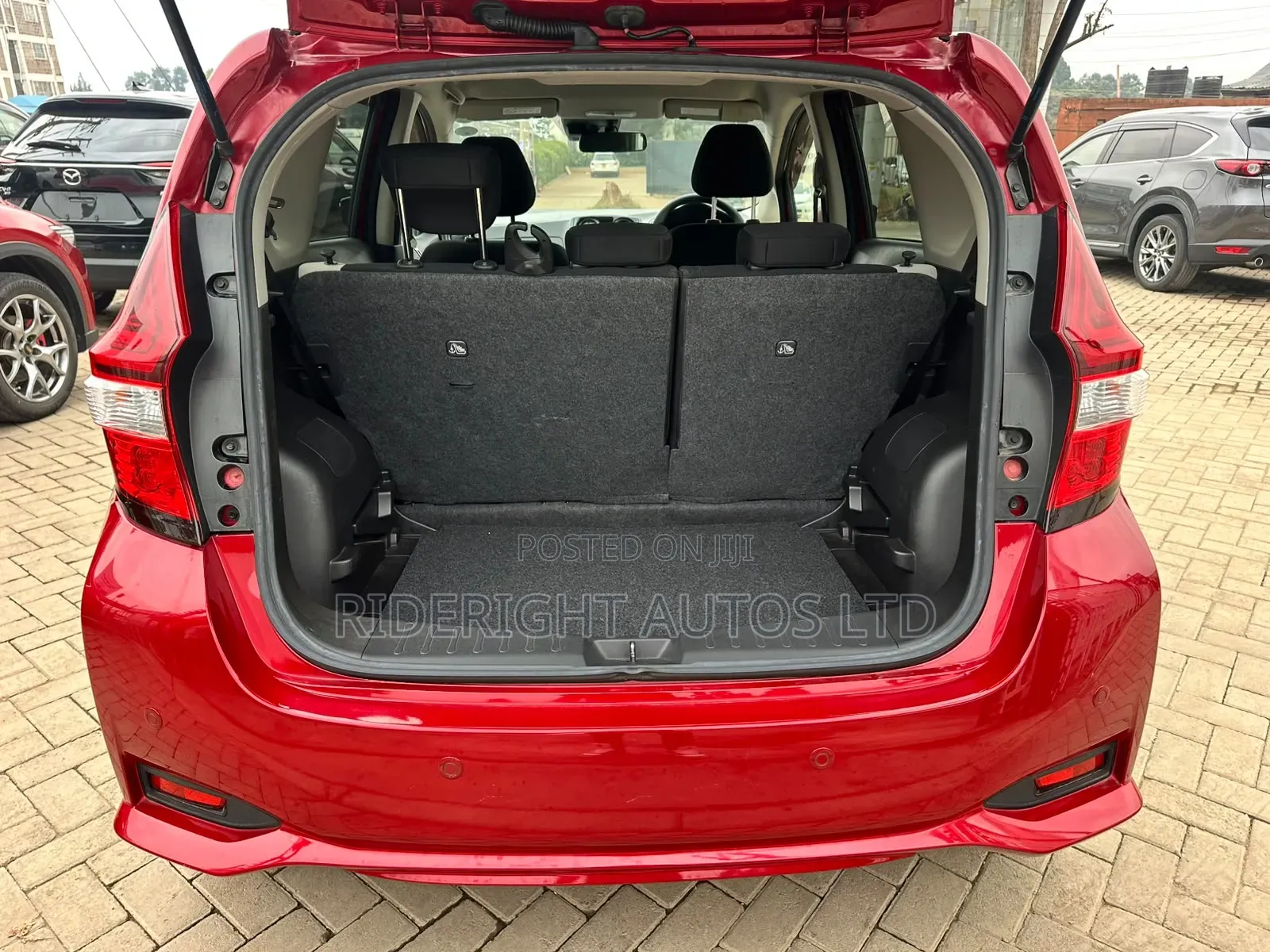 Nissan Note 2019 Red