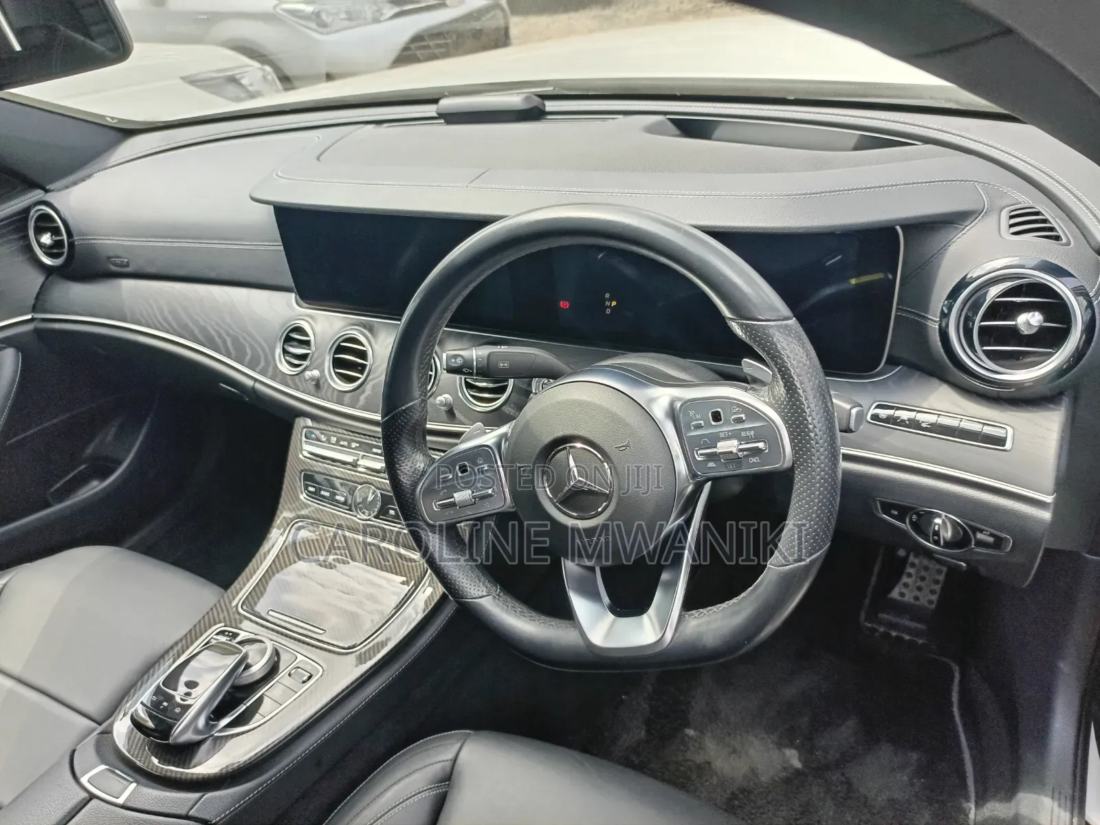 Mercedes-Benz E200 2019 Pearl