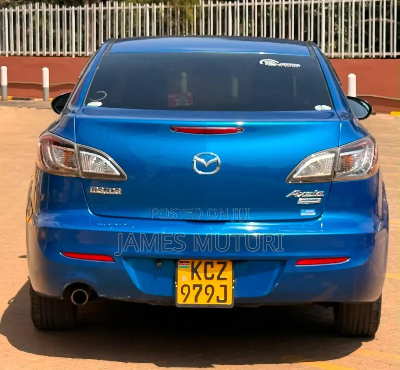 Mazda Axela 2013 Blue