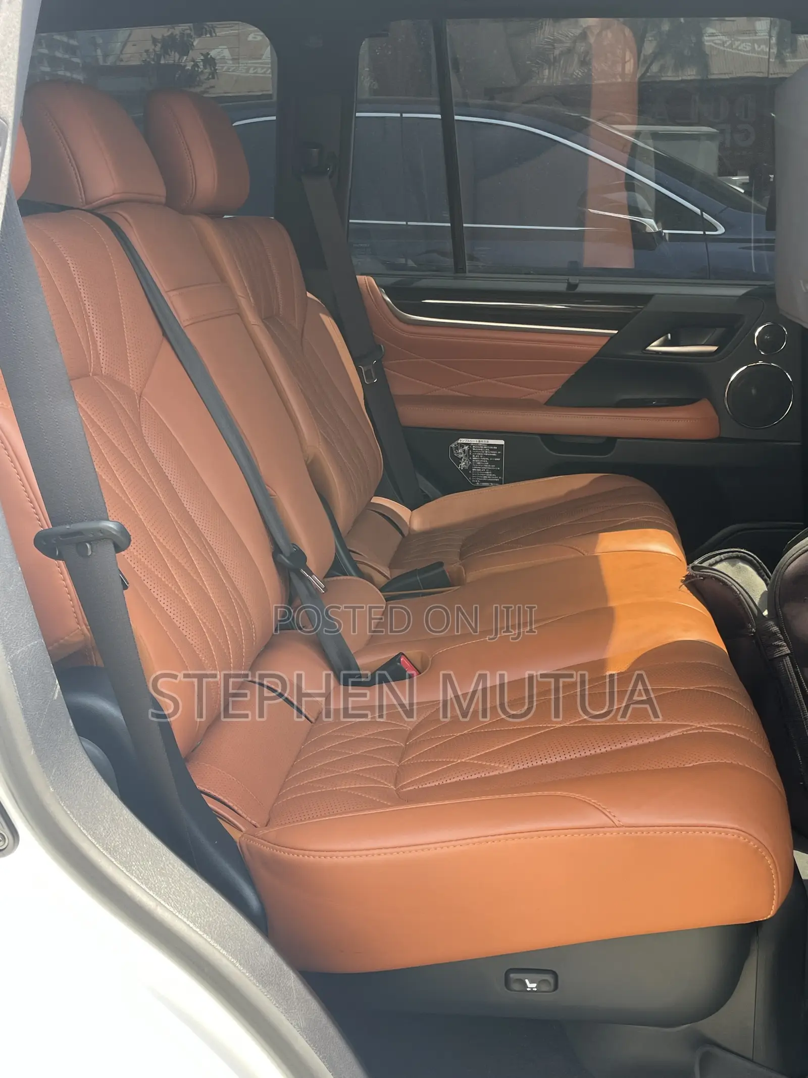 Lexus LX 570 AWD 2019 White