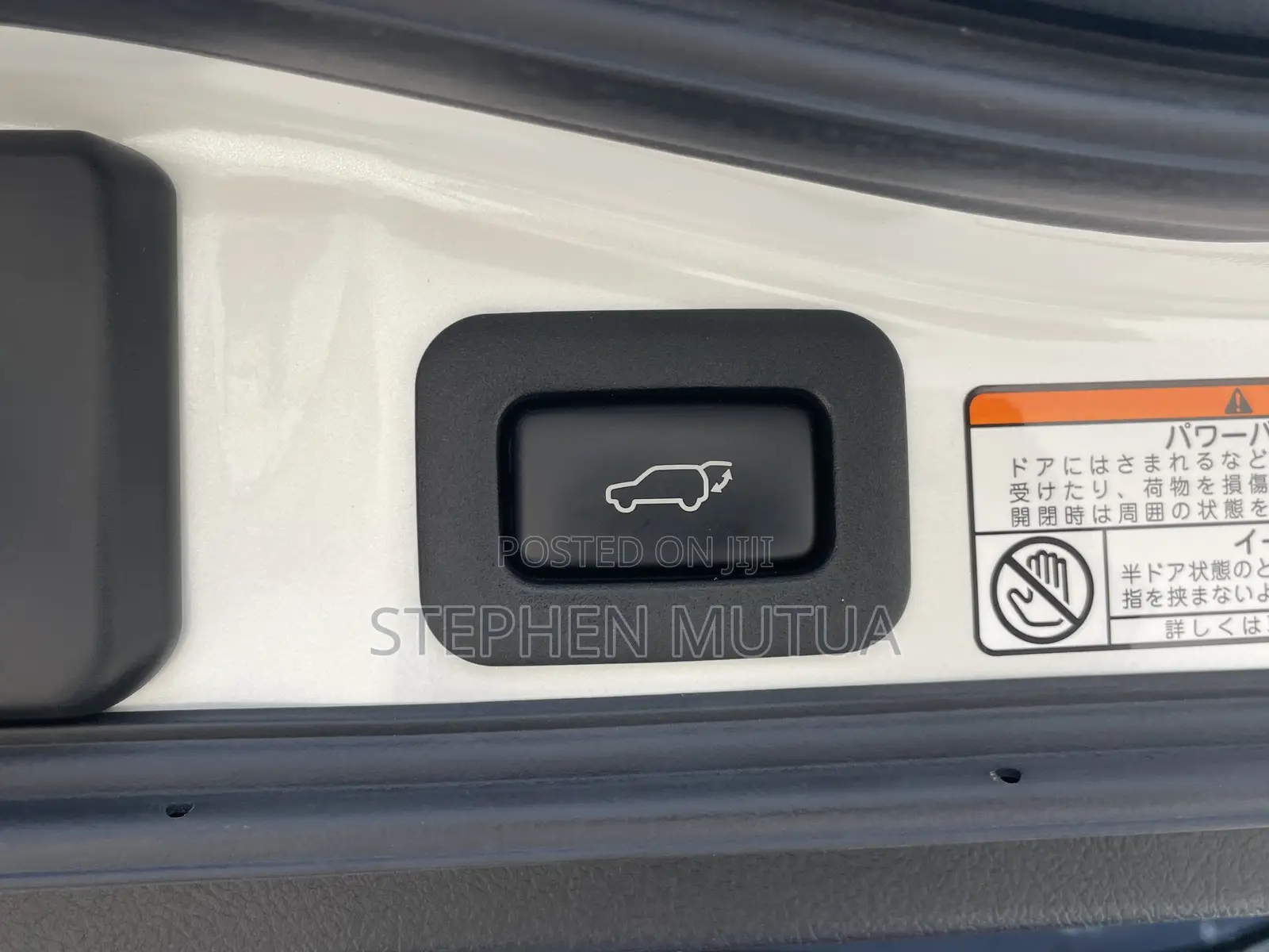 Lexus LX 570 AWD 2019 White