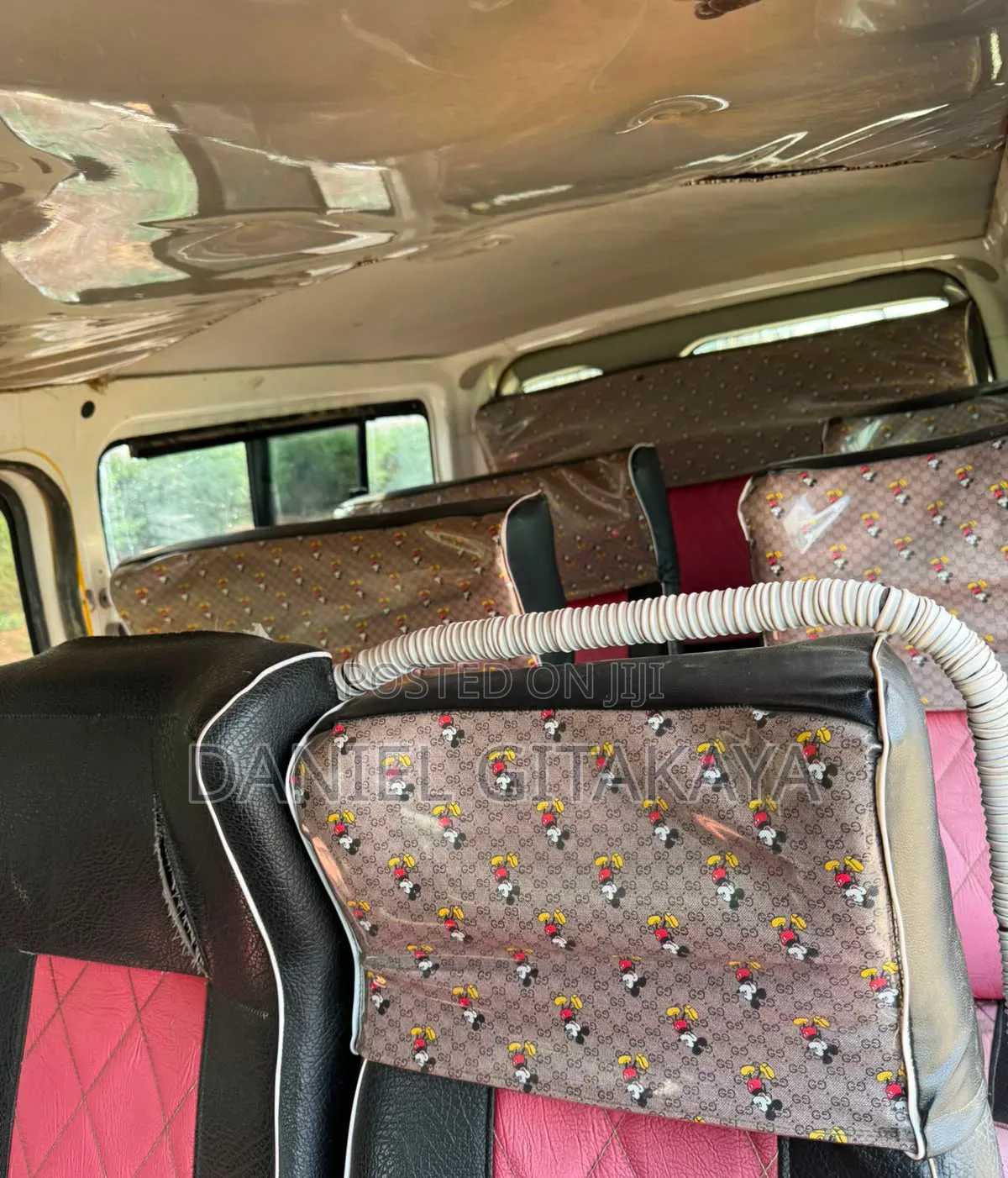 Toyota HiAce 2015 Yellow