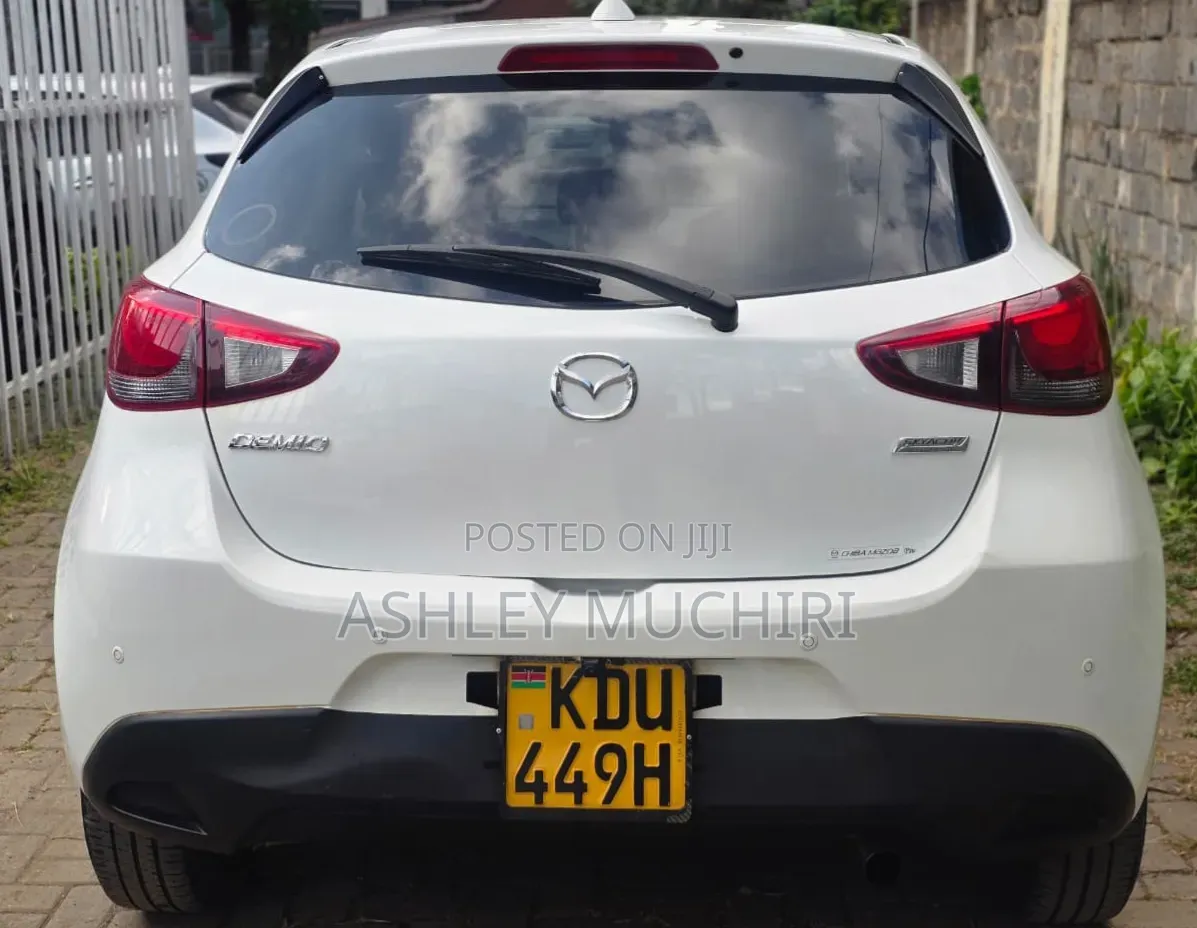 Mazda Demio 2019 White
