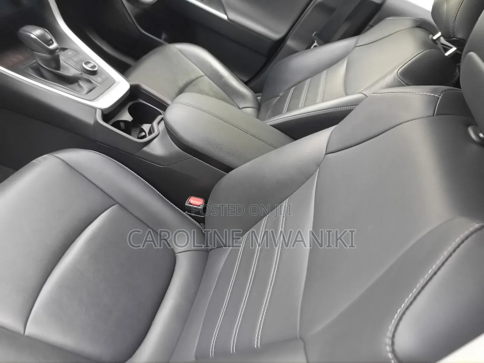 Toyota RAV4 2019 White
