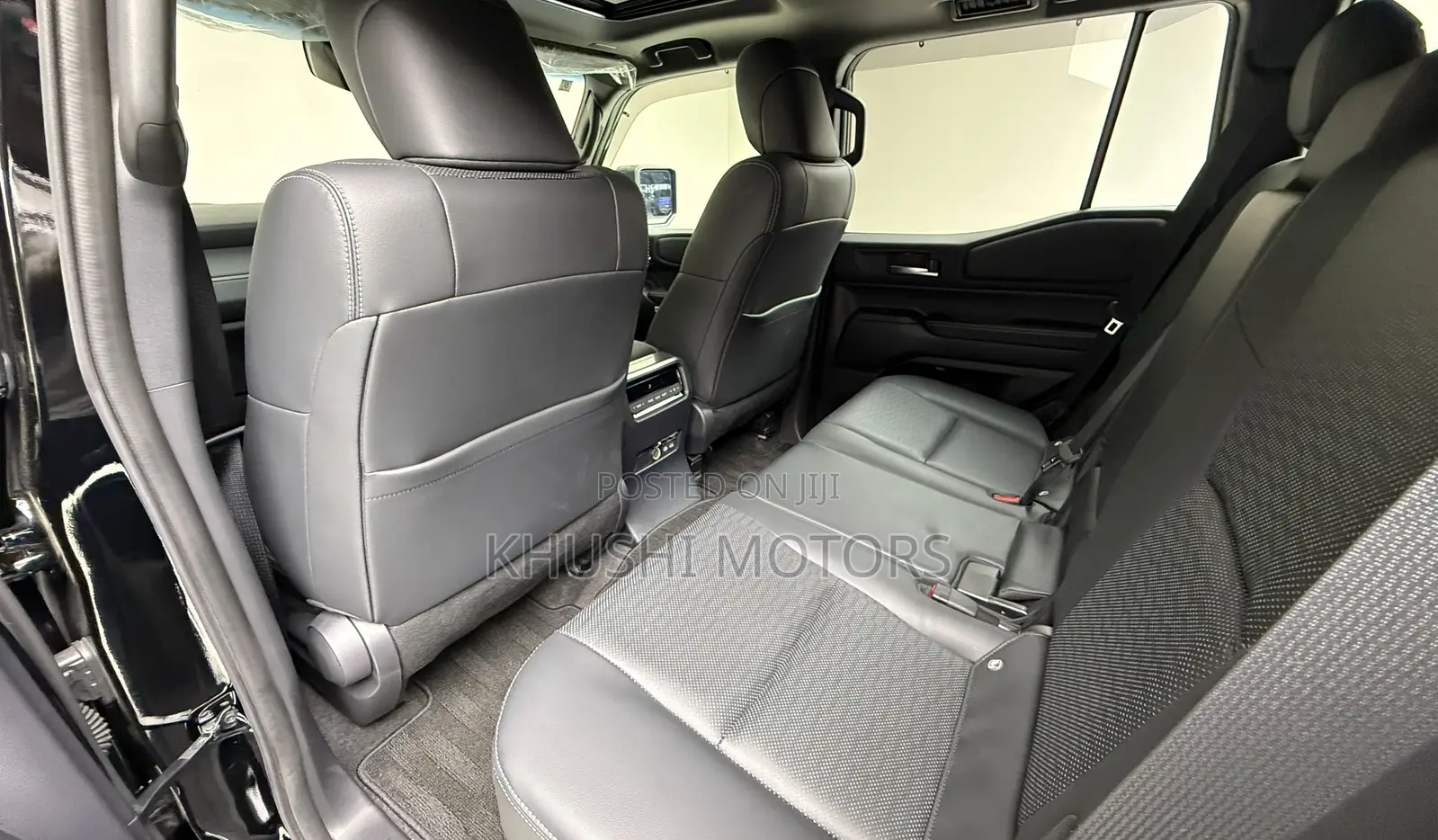 Toyota Land Cruiser LC250 2024 Black