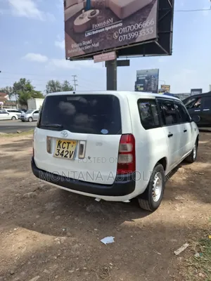 Toyota Succeed 2012 White
