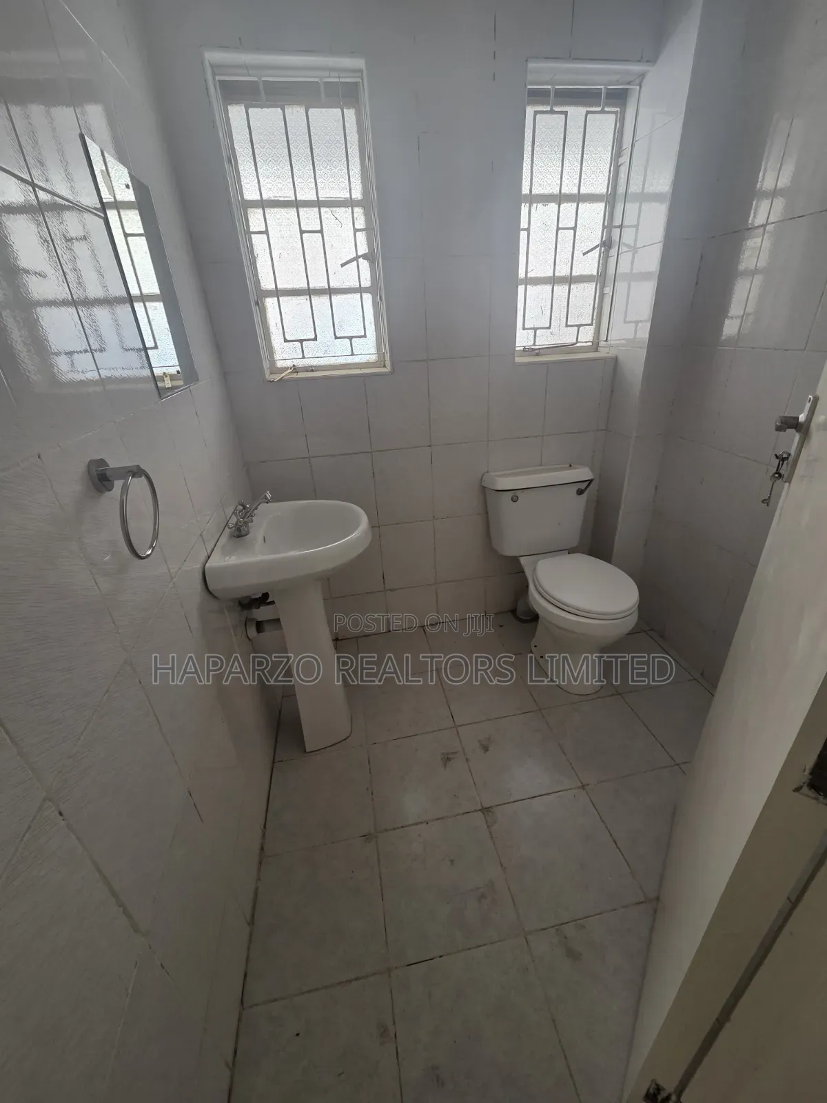 2bdrm Maisonette in Milimani, Off State for rent