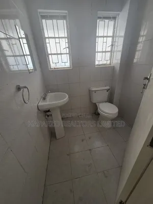 2bdrm Maisonette in Milimani, Off State for rent
