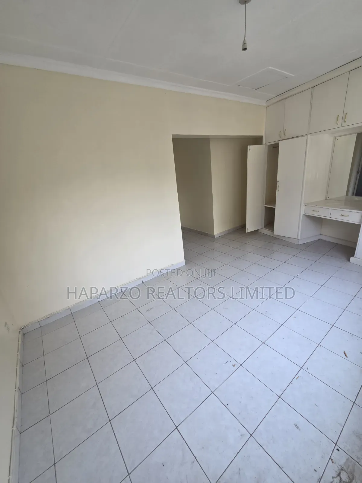 2bdrm Maisonette in Milimani, Off State for rent