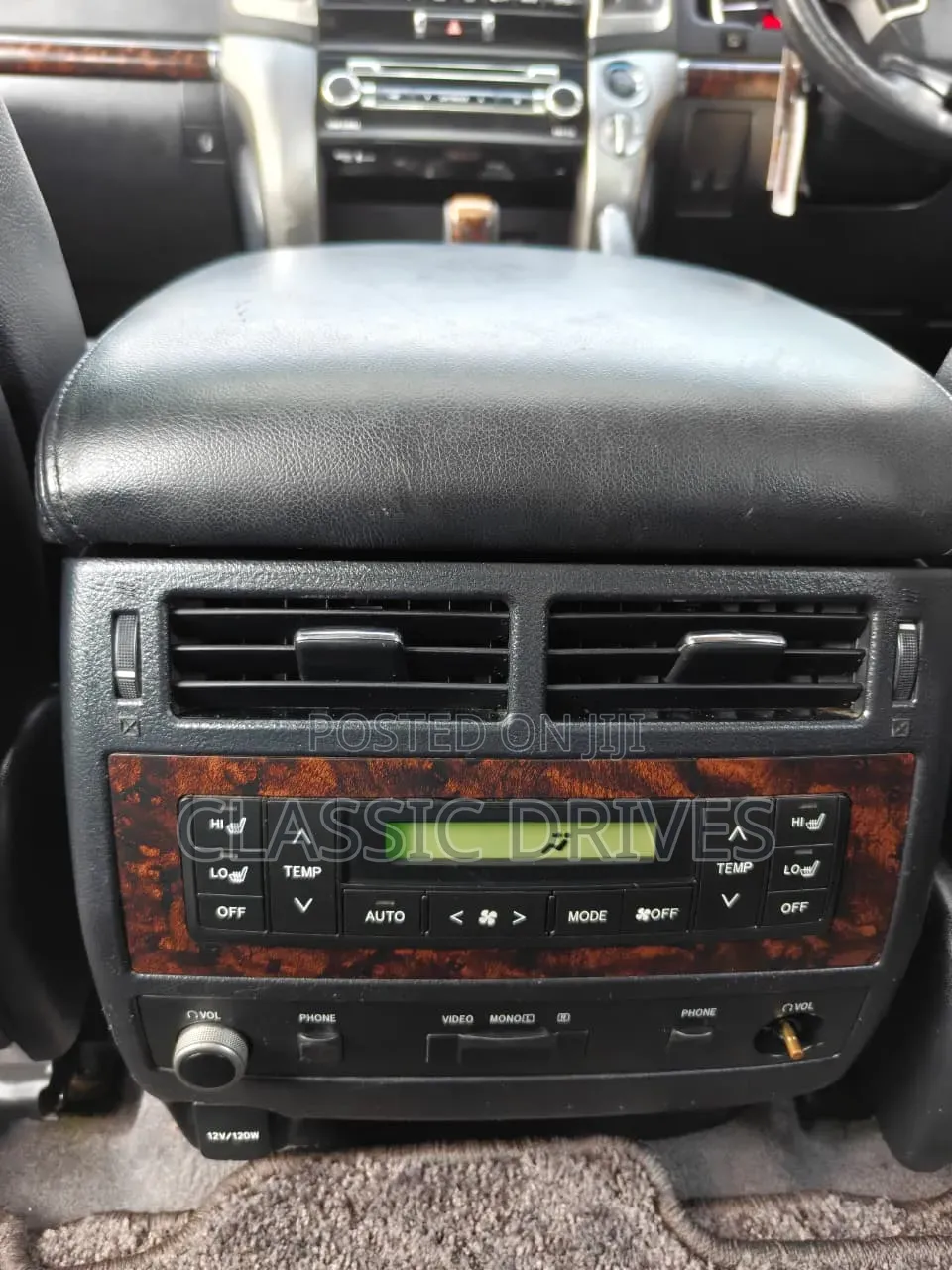 Toyota Land Cruiser 2012 Black