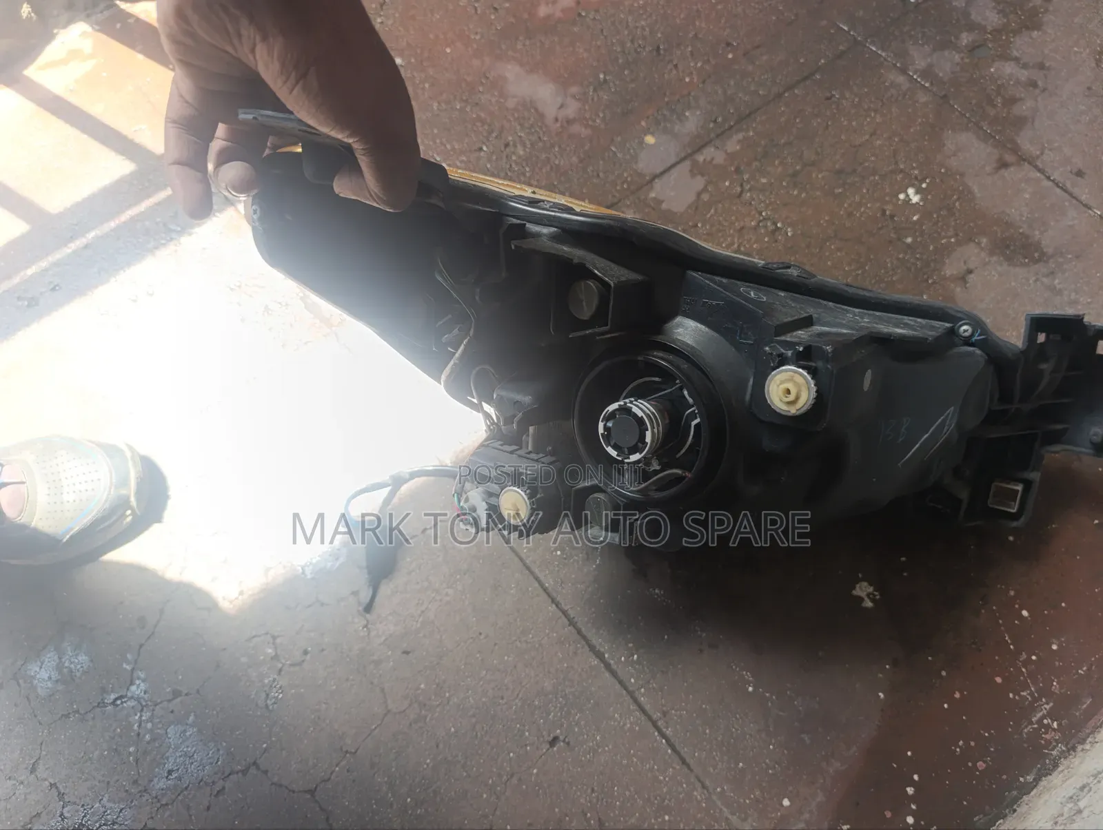 Demio 2018 Non Zenon Left With Adjuster 