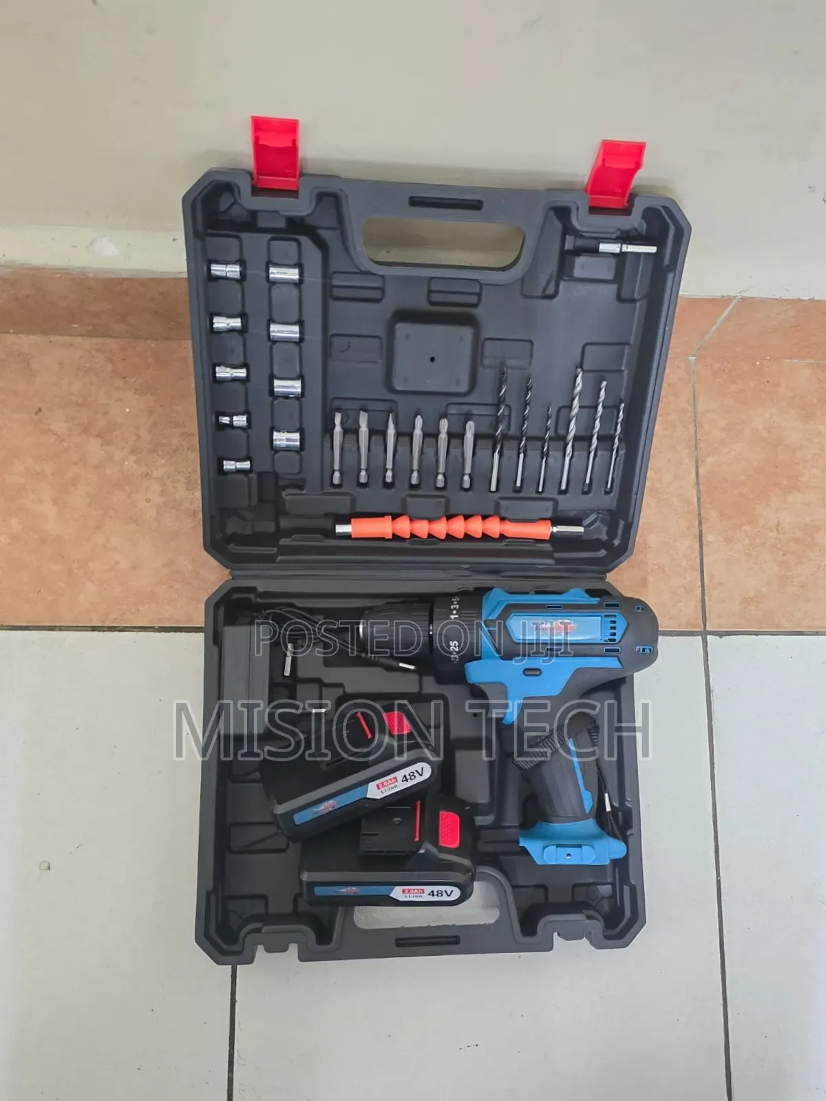 Toolmax Cordless Drill 48v 
2 Batteries 