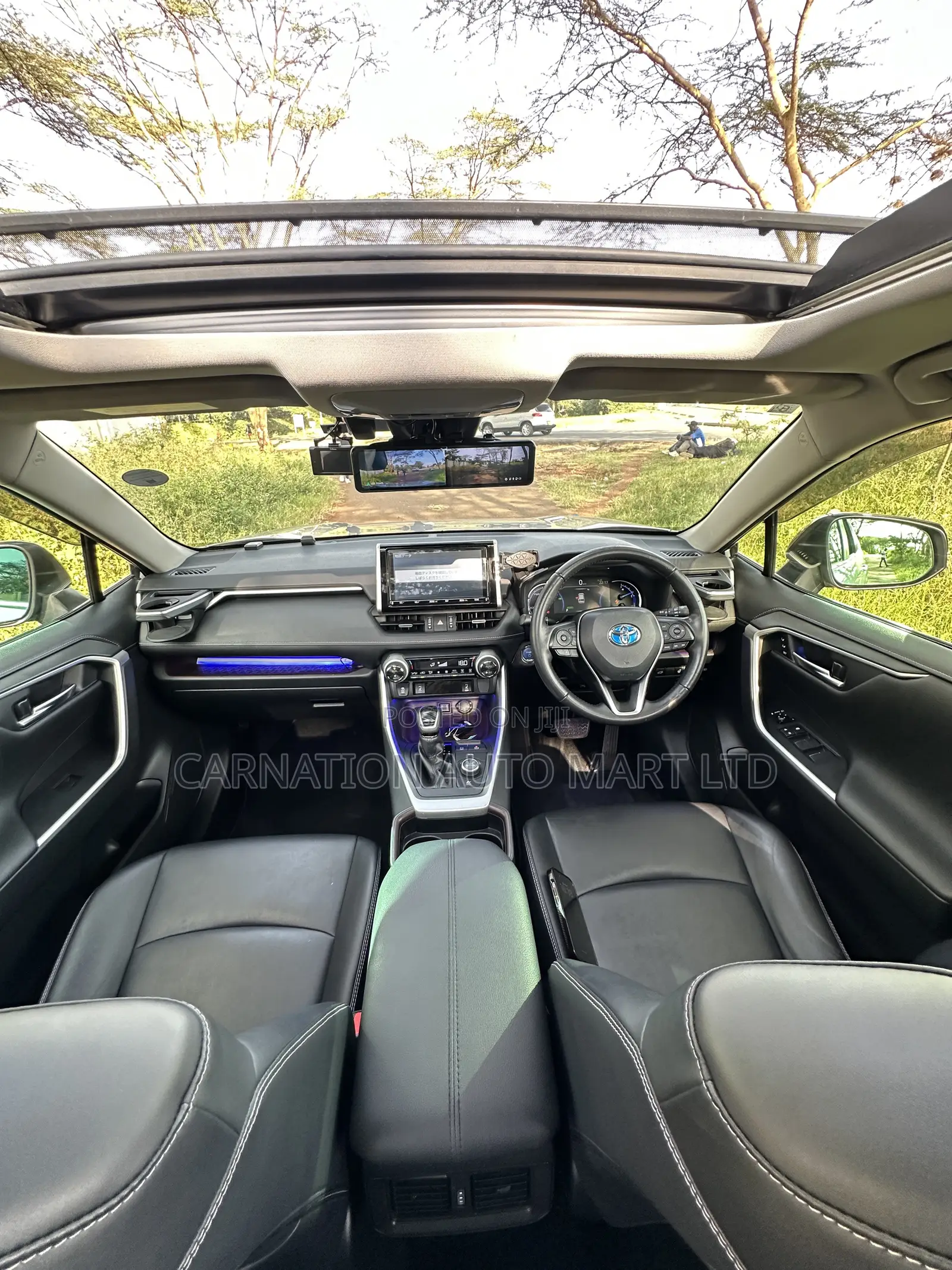 Toyota RAV4 Hybrid 2019 Silver