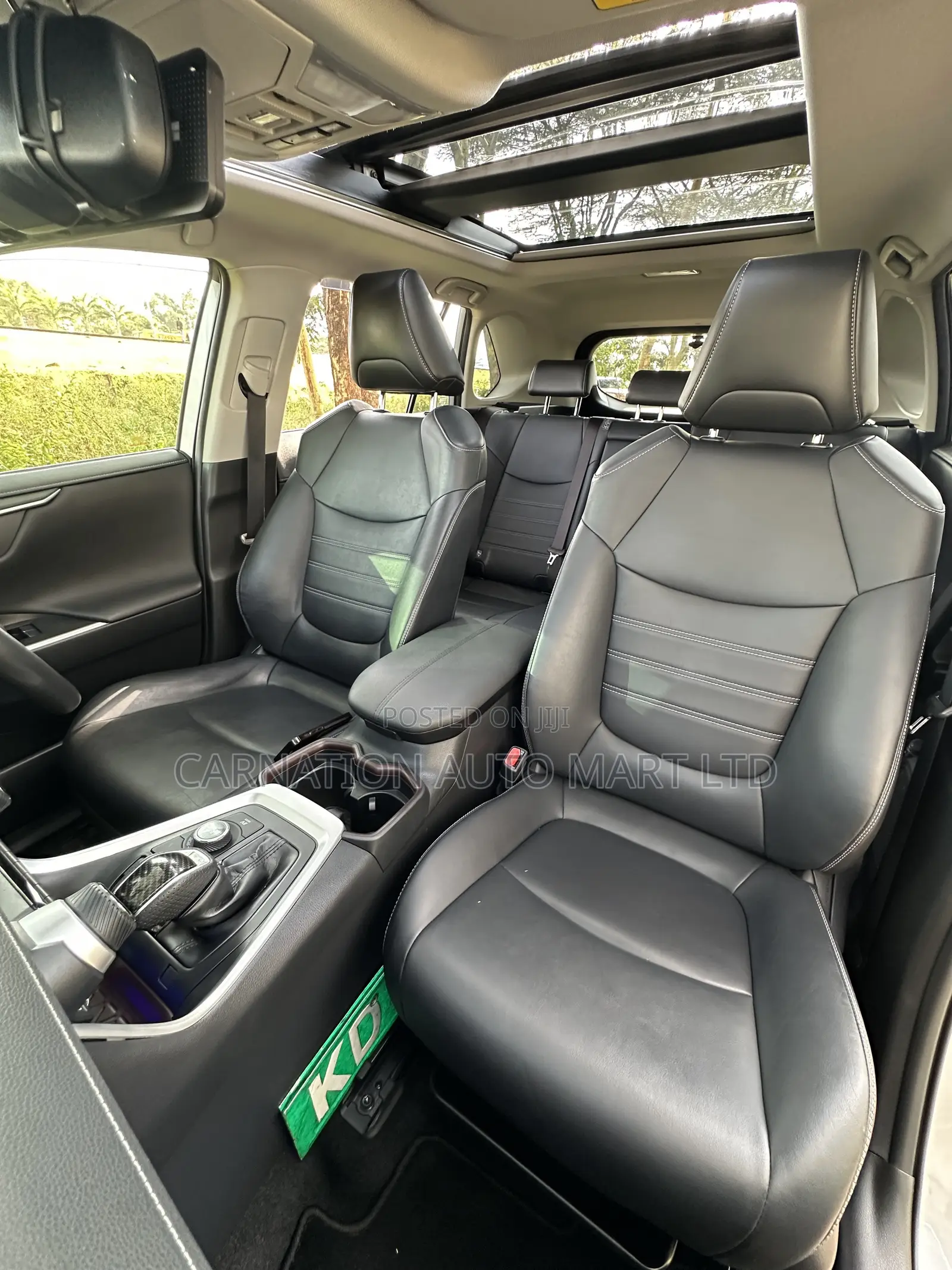 Toyota RAV4 Hybrid 2019 Silver