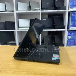 Laptop Lenovo ThinkPad X390 Yoga 8GB Intel Core i7 SSD 256GB