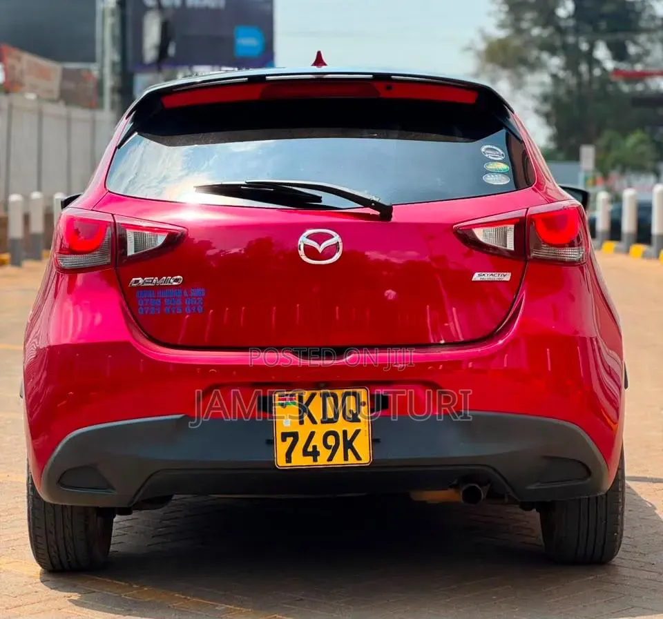 Mazda Demio 2018 Red