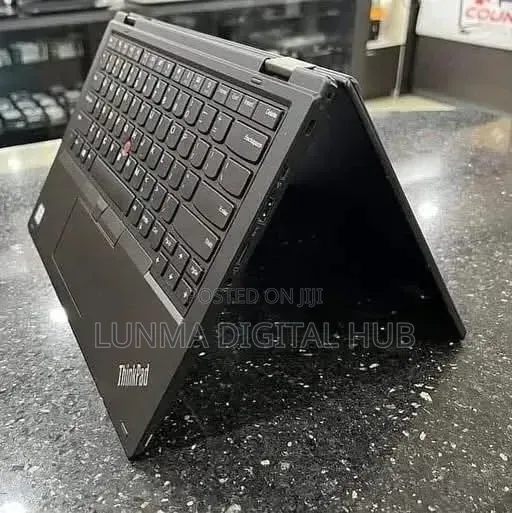 Laptop Lenovo ThinkPad X390 Yoga 8GB Intel Core i7 SSD 256GB
